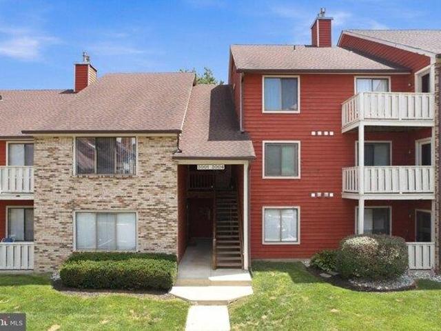 Condo for sale in Mount Laurel, New Jersey