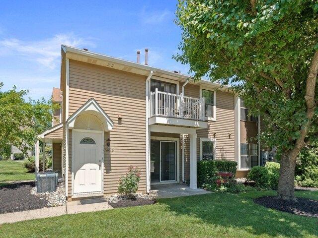 Condo for sale in Mount Laurel, New Jersey