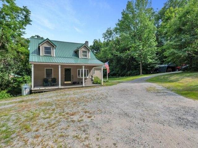 House for sale in Naples, Maine