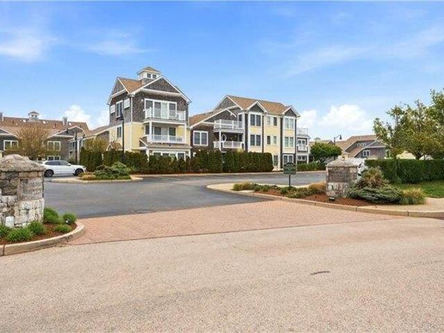 Condo for sale in Narragansett, Rhode Island