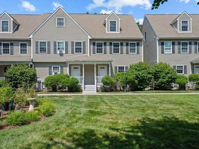 Condo for sale in Natick, Middlesex County