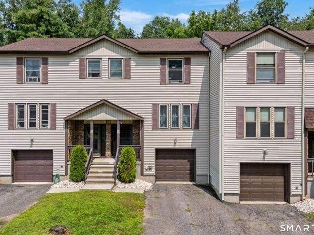 House for sale in Naugatuck, Connecticut