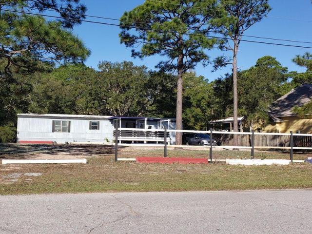 House for sale in Navarre, Florida