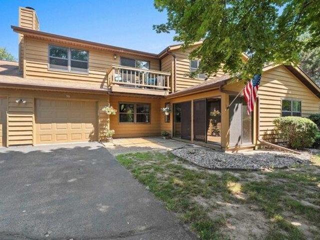 Condo for sale in Neenah, Wisconsin