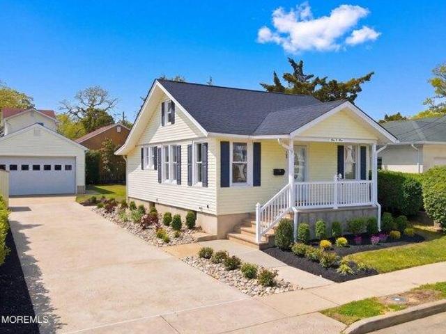 House for sale in Monmouth, New Jersey