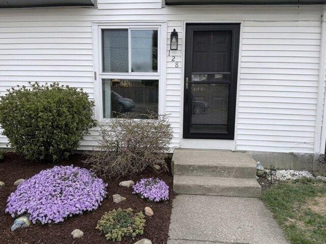Condo for sale in Bristol, Massachusetts