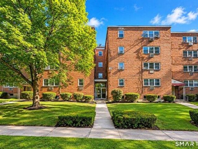 Condo for sale in New Britain, Connecticut