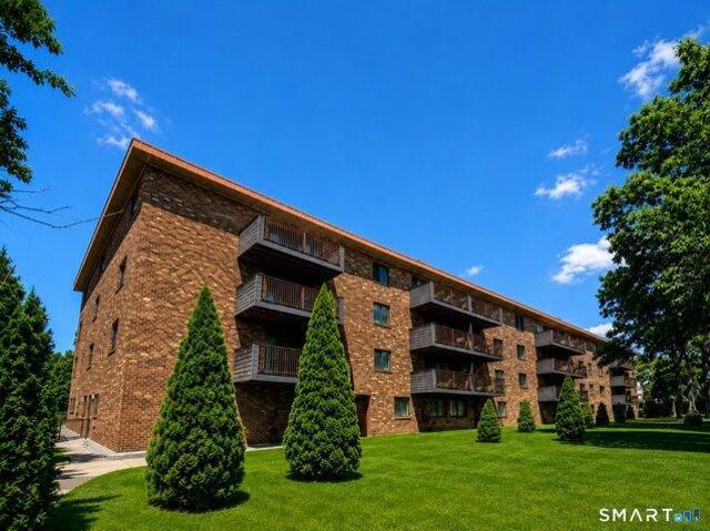 Condo for sale in New Britain, Connecticut