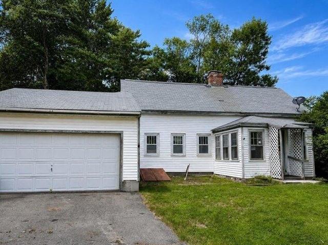 House for sale in New Hampshire