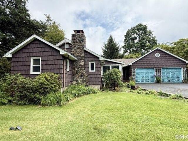 House for sale in New Fairfield, Connecticut