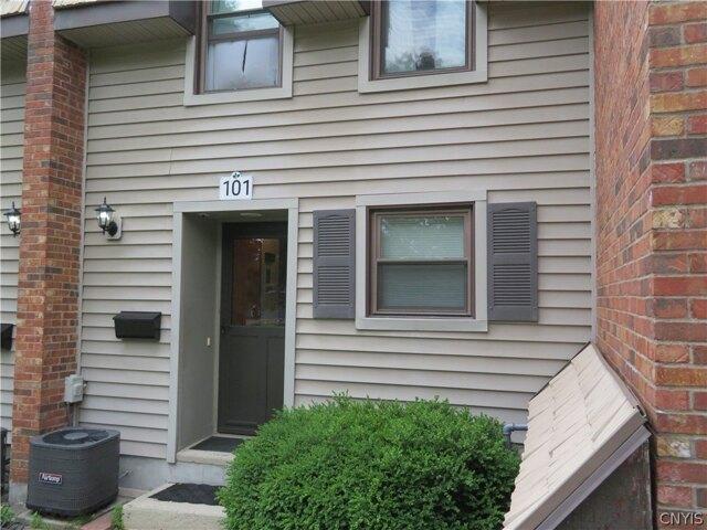Condo for sale in Oneida, New York