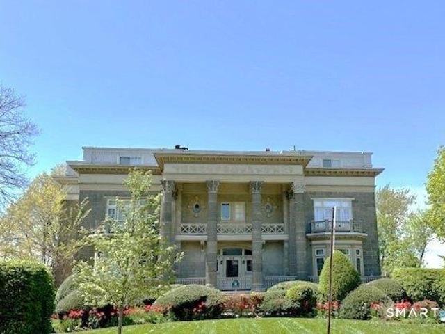 Condo for sale in New Haven, Connecticut
