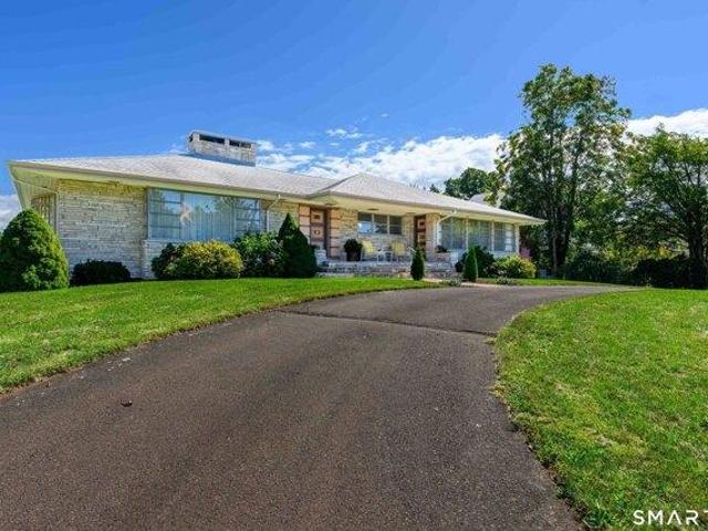 House for sale in Raynham, New Haven