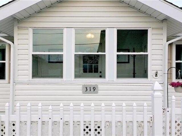 House for sale in Plum, Pennsylvania