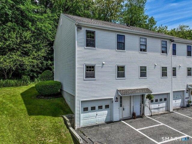 House for sale in Gaylordsville, Connecticut
