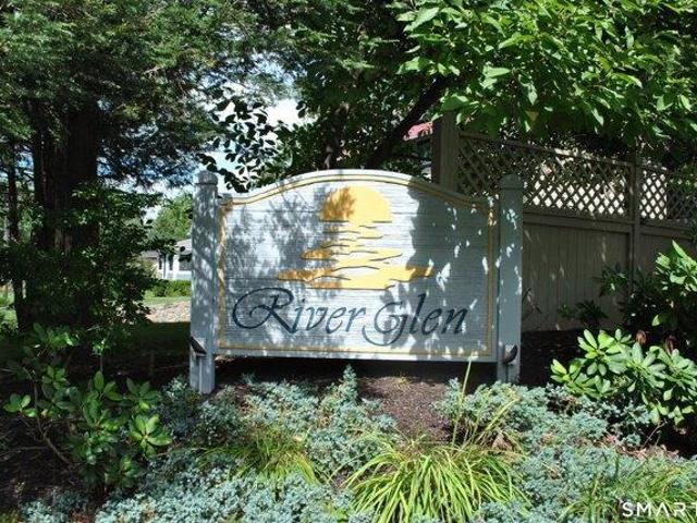 House for sale in Gaylordsville, Connecticut