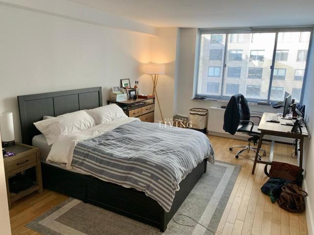 Apartment for rent in Arverne, New York