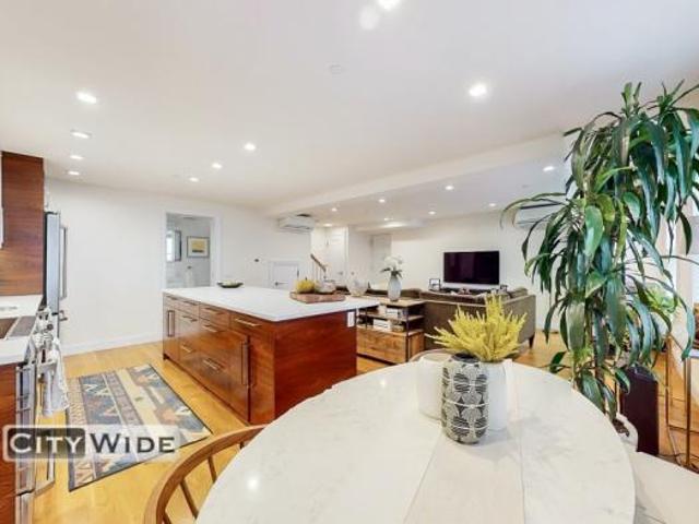 Condo for rent in Arverne, New York