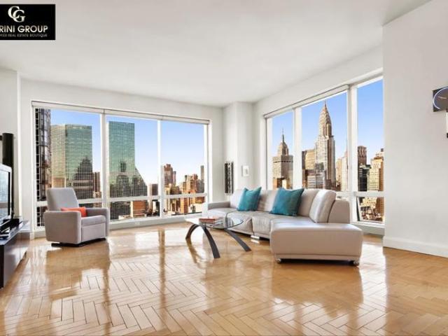 Condo for sale in Arverne, New York