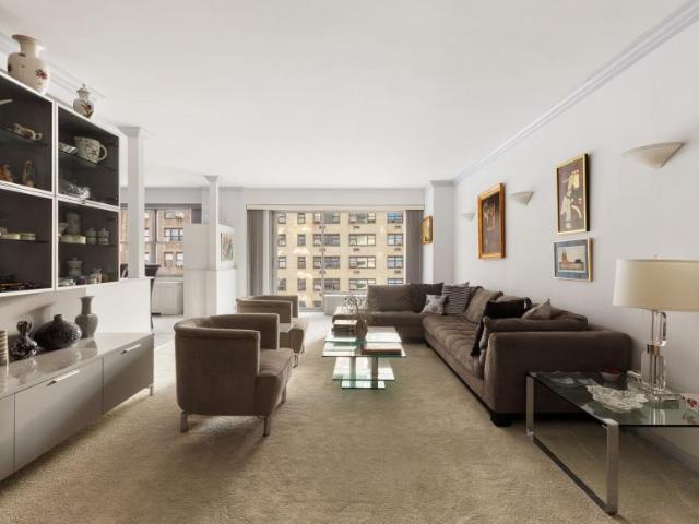 Apartment for sale in Arverne, New York