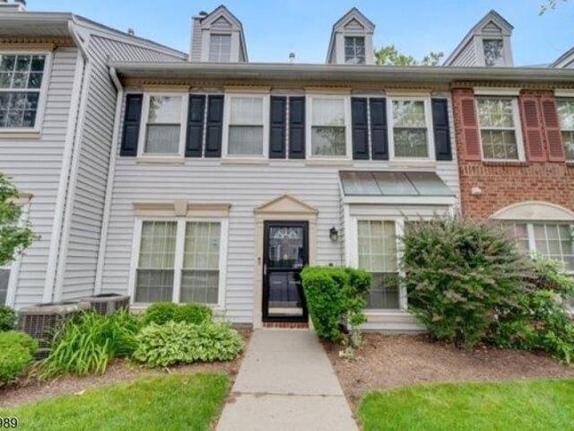 Condo for sale in Newark, New Jersey