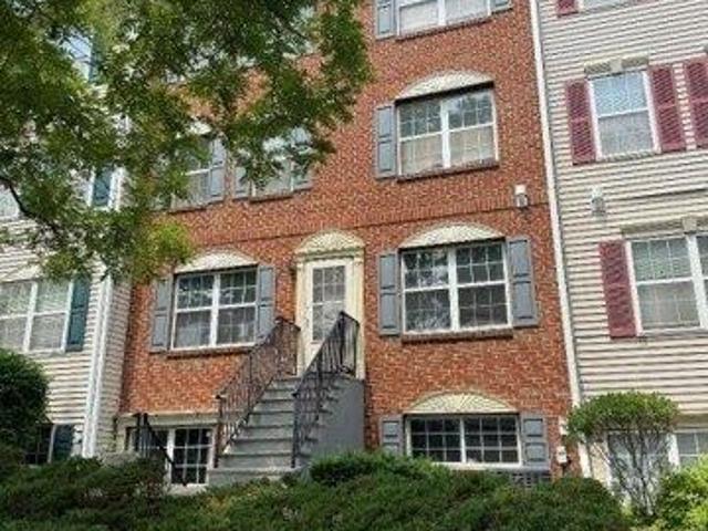 Condo for sale in Newark, New Jersey