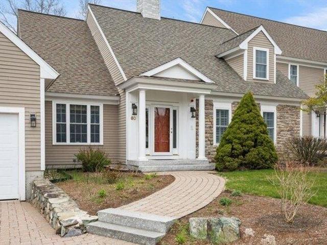 Condo for sale in Byfield, Massachusetts