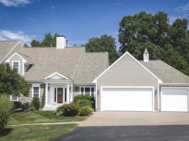 Condo for sale in Byfield, Massachusetts