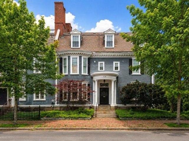 Condo for sale in Newburyport, Massachusetts