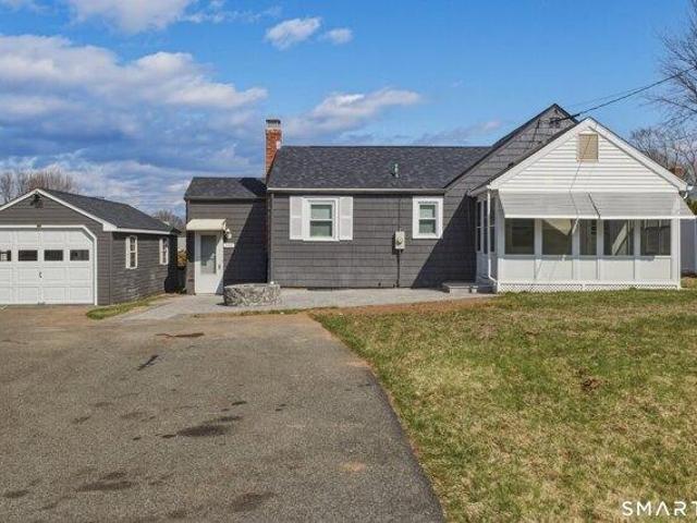 House for sale in Newington, Connecticut