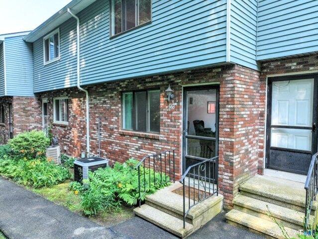 House for sale in Newington, Connecticut