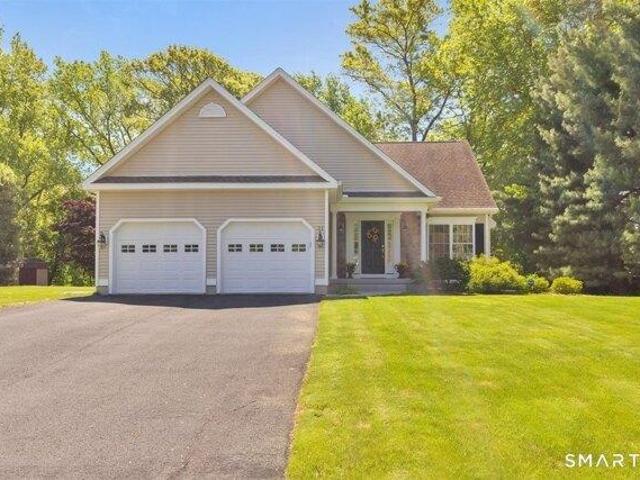 House for sale in Newington, Connecticut