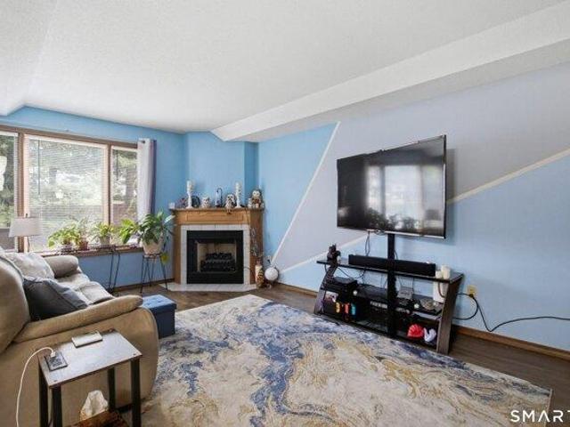 House for sale in Newington, Connecticut