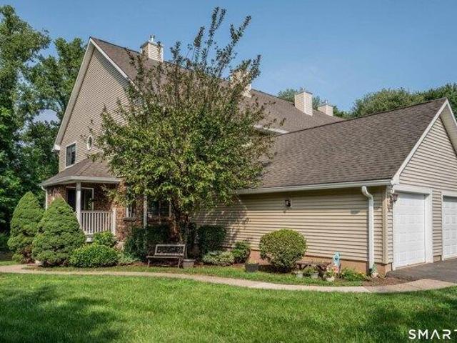 House for sale in Newington, Connecticut