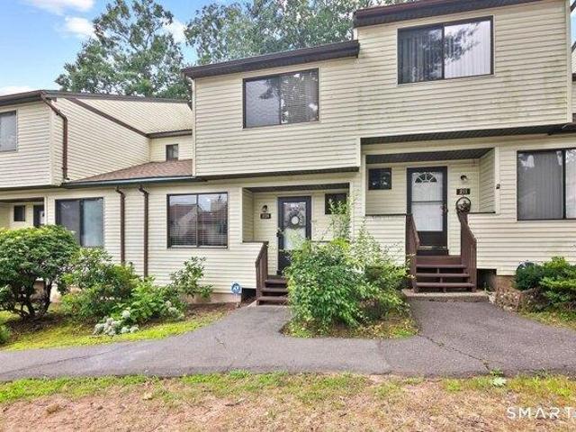 House for sale in Newington, Capitol Planning Region
