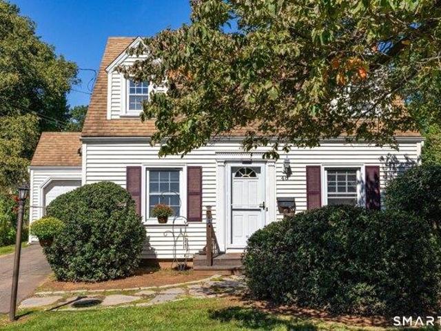 House for sale in Newington, Capitol Planning Region