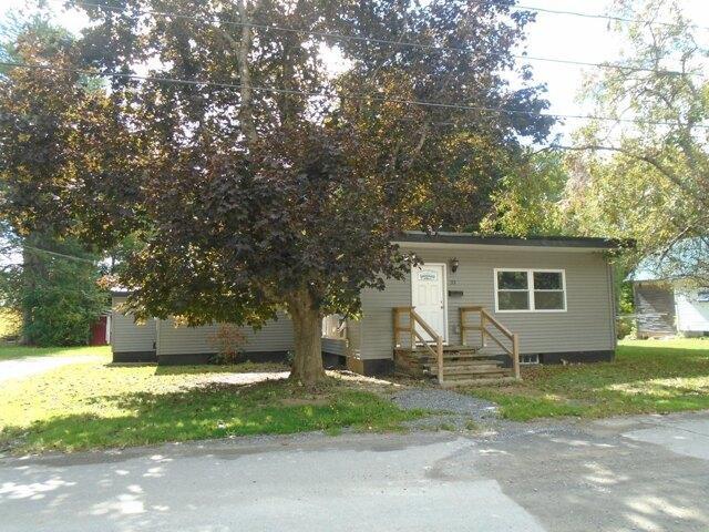 House for sale in Newport, Penobscot County