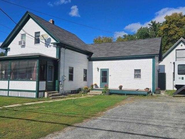 House for sale in Guild, Newport