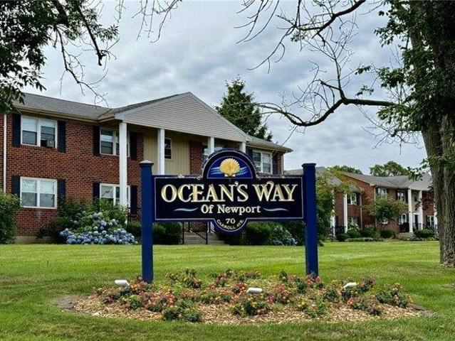 Condo for sale in Newport, Newport County
