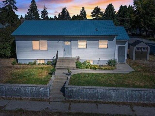 House for sale in Newport, Washington