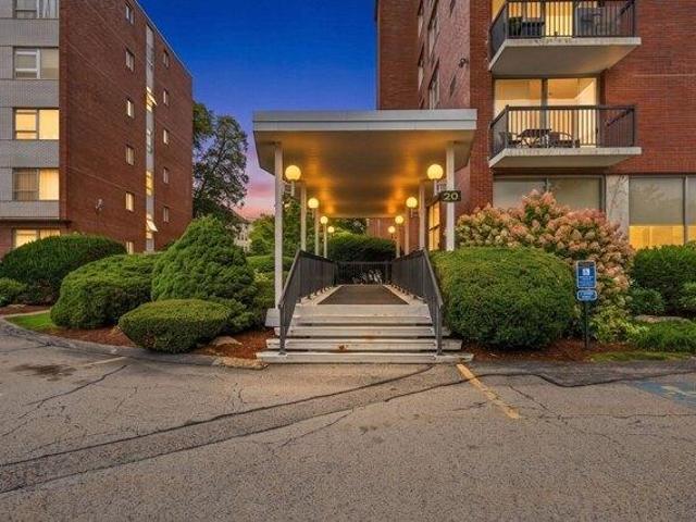 Condo for sale in Newton, Middlesex County