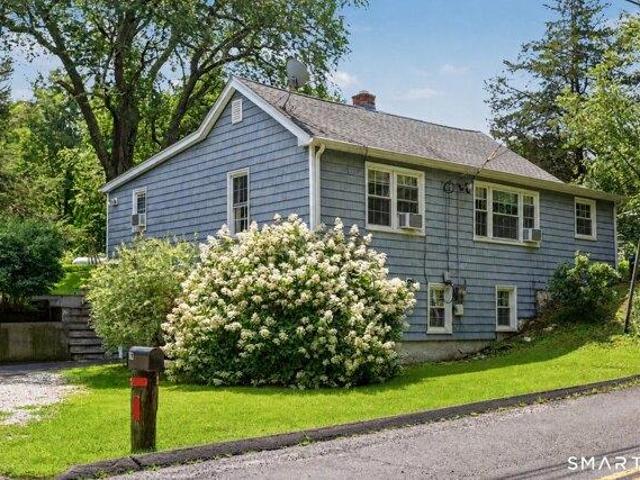 House for sale in Newtown, Connecticut
