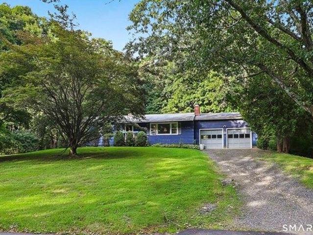 House for sale in Newtown, Western Connecticut Planning Region