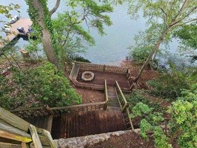 House for sale in Newtown, Connecticut