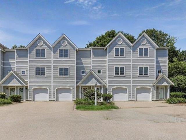 Condo for sale in Attleboro Falls, North Attleborough