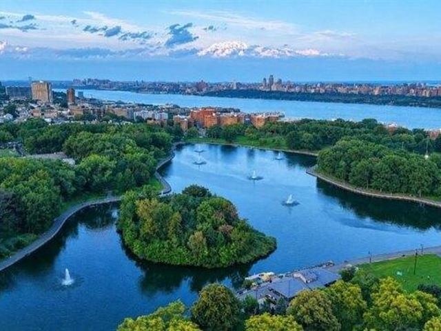 Condo for sale in Hudson, New Jersey