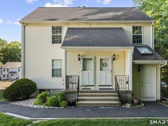 Condo for sale in North Branford, Connecticut