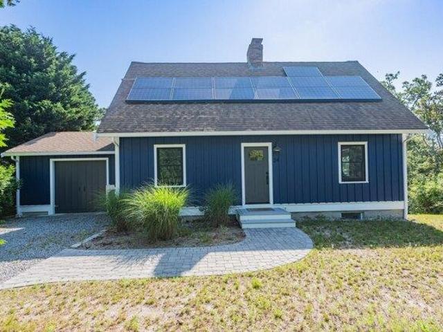 House for sale in North Chatham, Massachusetts