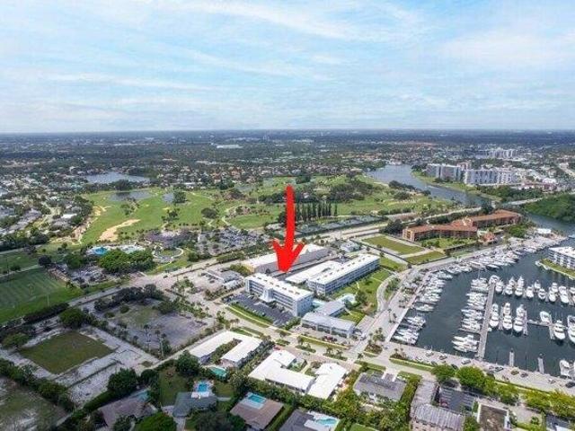 Condo for sale in North Palm Beach, Florida