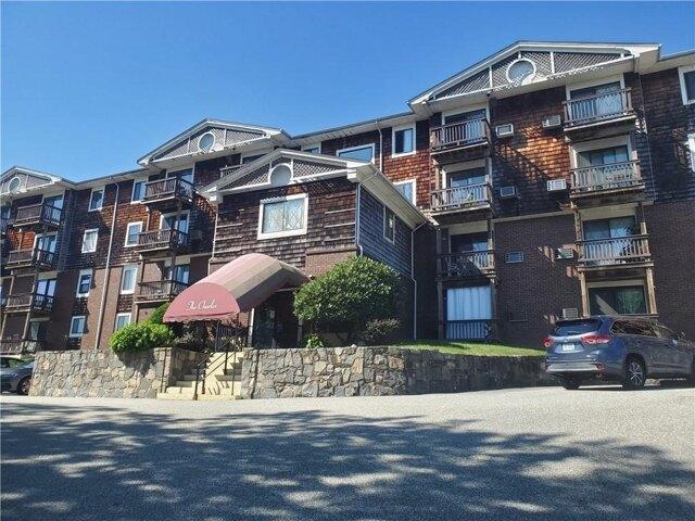 Condo for sale in North Providence, Rhode Island